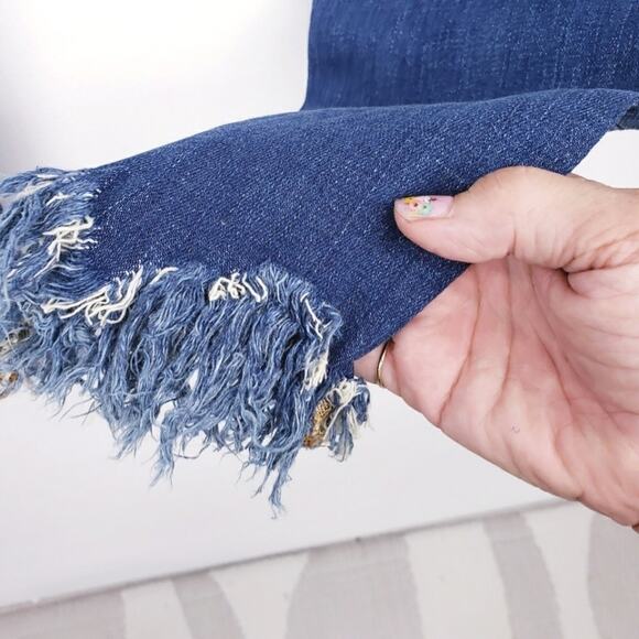 𝅺HIDDEN Jeans NWOT Distressed Size 27 x 27 Waist Frayed Raw Hem Boho Size‎ 6 - Picture 5 of 9